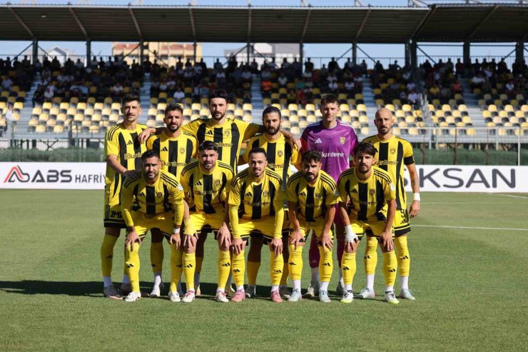 Aliağa FK, içeride kazanıyor dışarıda kaybediyor