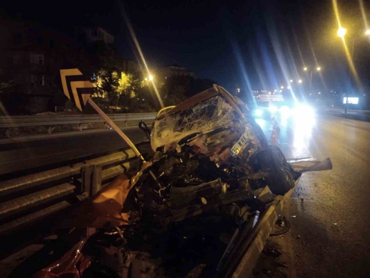 Ataşehir’de makas kazaya neden oldu: 3 yaralı