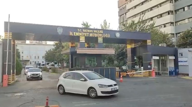 "Kamuda işe koyma" şebekesine operasyon: 4 tutuklama