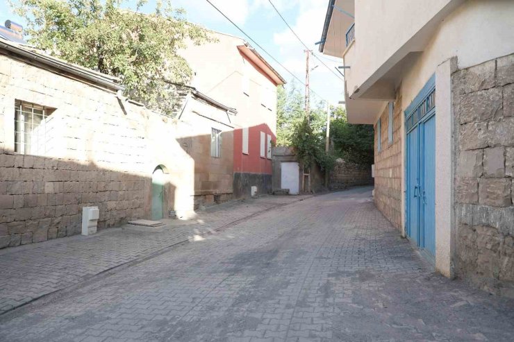 Subaşı Mahallesi’nde hummalı çalışmalar devam ediyor