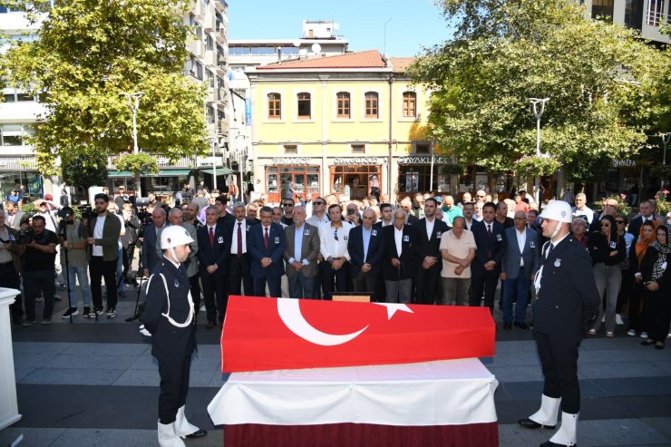 Hasan Melek son yolculuğuna uğurlandı