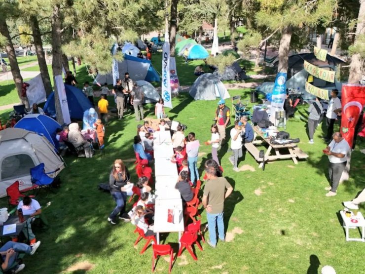Yeşilyurt’ta aile bağlarını güçlendiren çadır kampı düzenlendi
