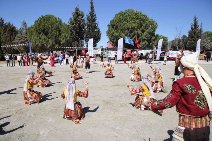 Hatay’da Türkmen şenliği düzenlendi