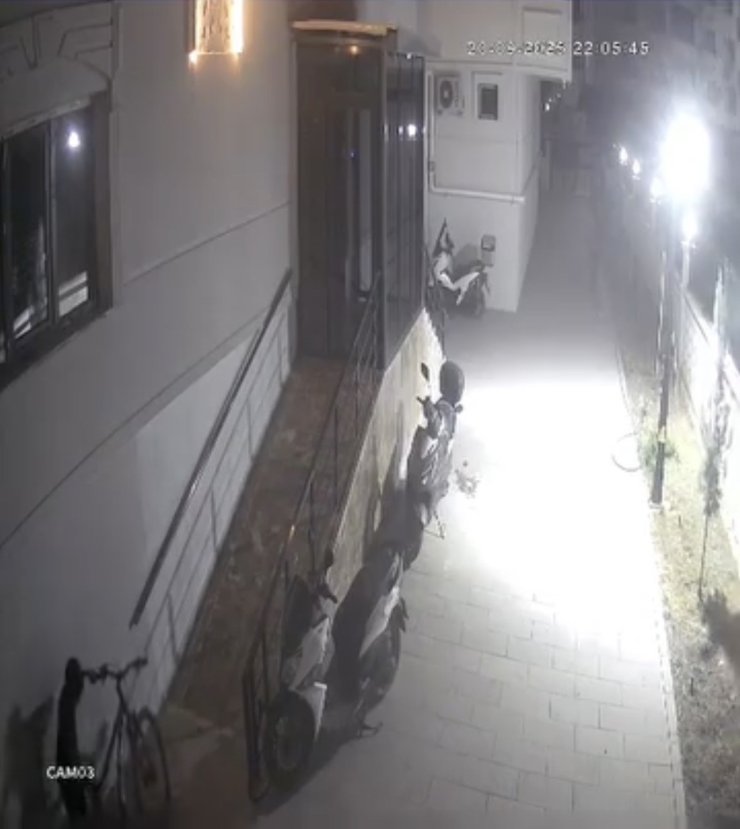 Mardin’de bisiklet hırsızlığı kamerada