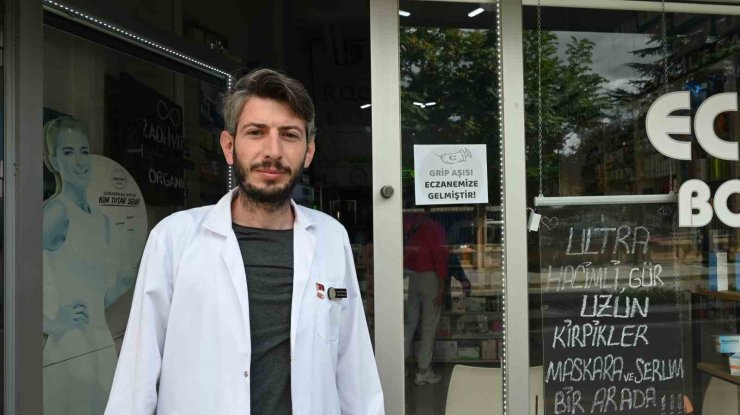 Grip aşıları eczanelerde yerini aldı