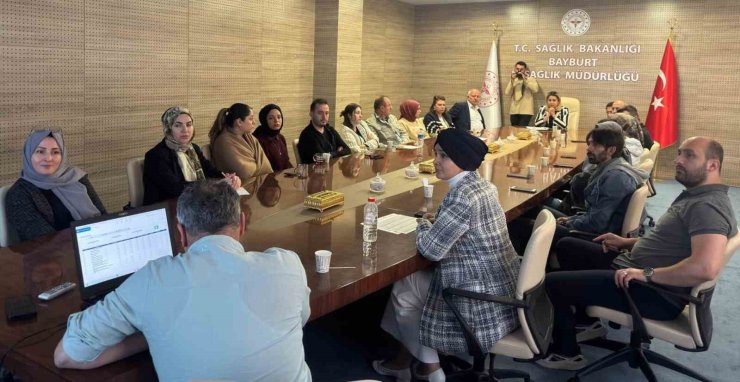 Bayburt’ta sağlık hizmetlerinin kalitesini artırmaya yönelik toplantı yapıldı