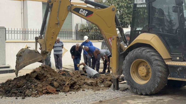 Kocaeli’de altyapı çalışması sırasında doğal gaz borusu delindi