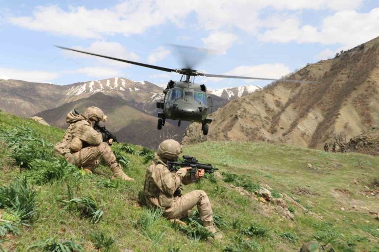 Erzincan’ın da aralarında bulunduğu 30 ilde 144 mağara ve barınma alanı imha edildi