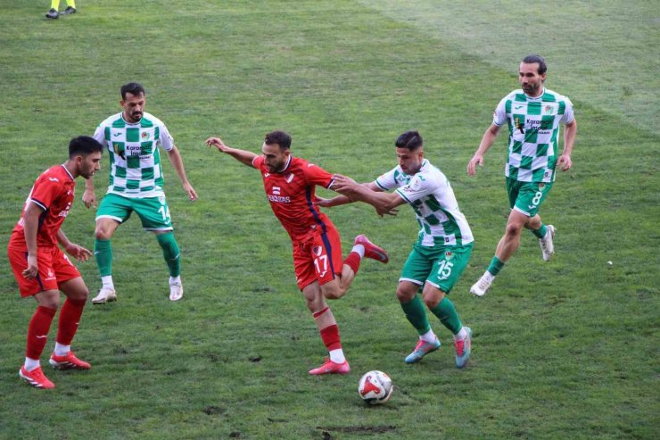 TFF 3. Lig: Amasyaspor: 0 - Düzcespor: 0