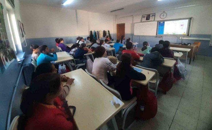 Aydıntepe’de öğrencilere MEBİ tanıtıldı