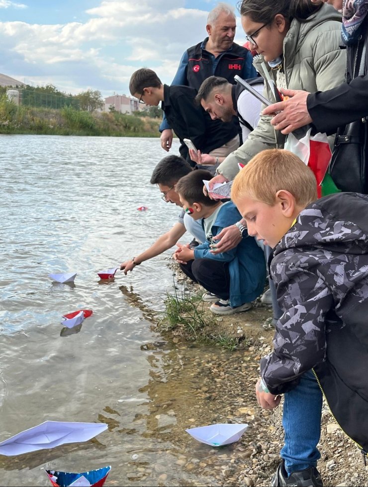 Bayburt’tan Küresel Sumud Filosu’na destek