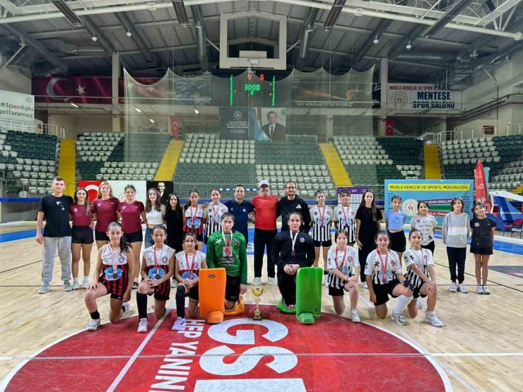 Muğla Hokey Ligi şampiyonu Bodrum Gündoğanspor oldu