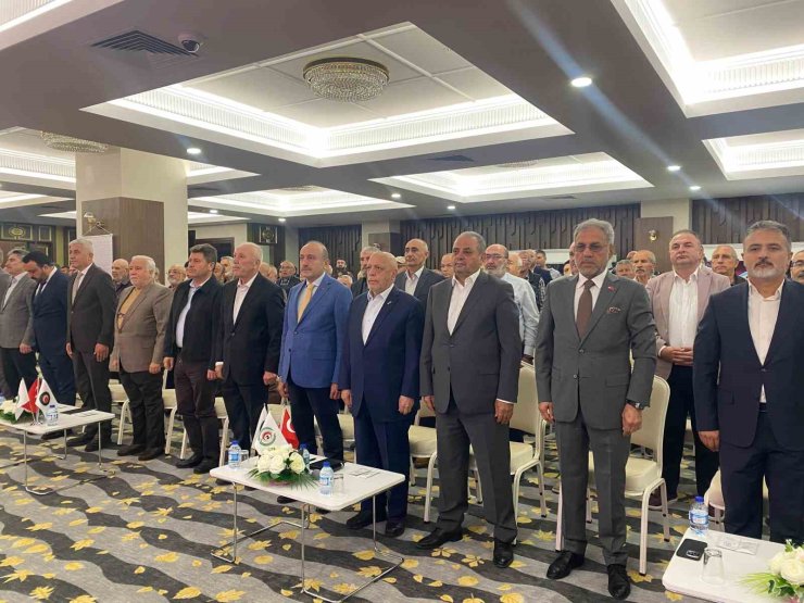 HAK-İŞ Genel Başkanı Arslan: "Çalışanların çocuk sahibi olabilmeleri için imkanların artırılmasını talep ediyoruz"