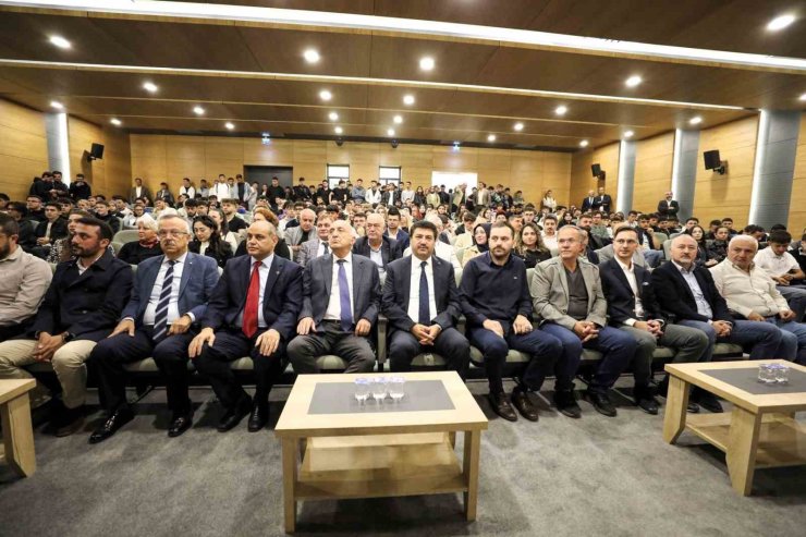 Hendek MYO’da ilk dersi rektör ve OSB başkanı verdi