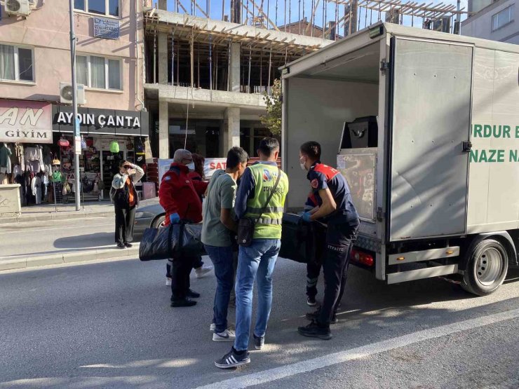 Burdur’da bir şahıs otel odasında ölü bulundu