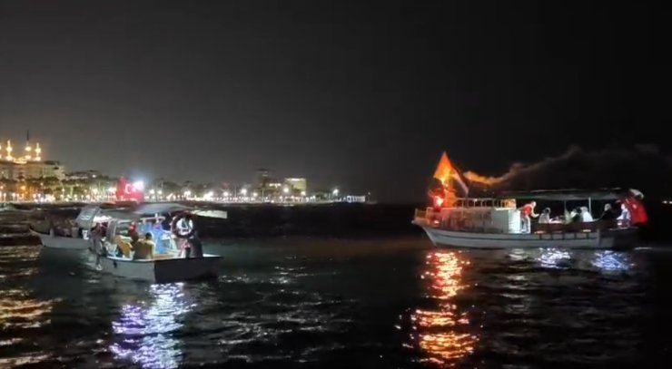 İsrail’in Küresel Sumud Filosuna saldırısı Mersin’de protesto edildi