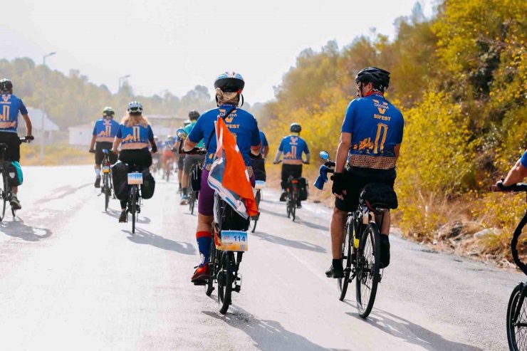 Didim Belediye Başkanı Gençay, Bisiklet Festivali’nin startını verdi