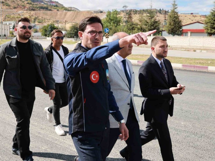 Başkan Yazıcıoğlu mahalle mahalle gezerek Tokat’ı geleceğe hazırlıyor