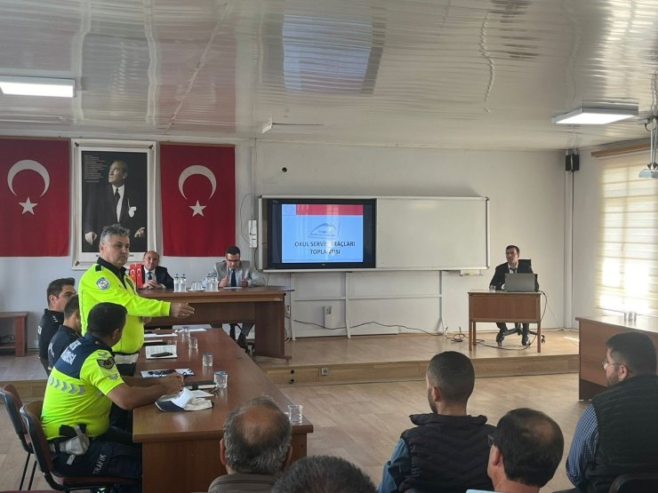 Sarıgöl’de okul servislerine yönelik toplantı