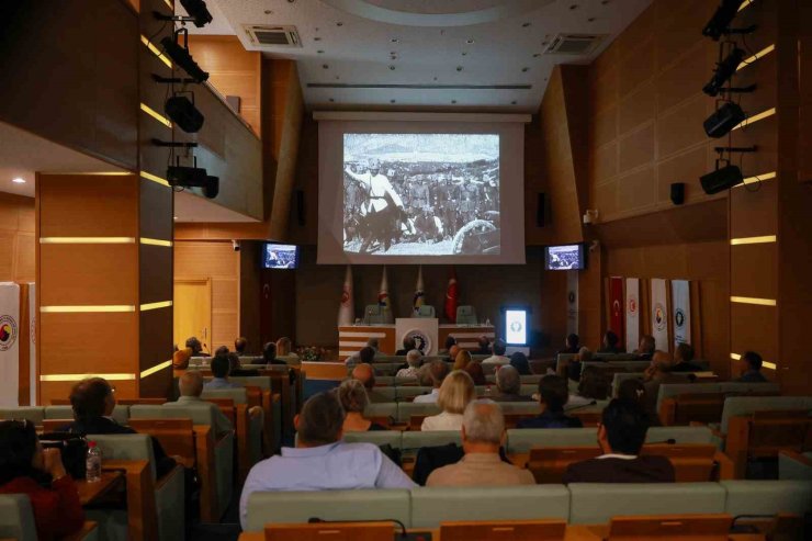 ‘Zafer Yollarında’ 102 yıl sonra izleyicisiyle buluştu