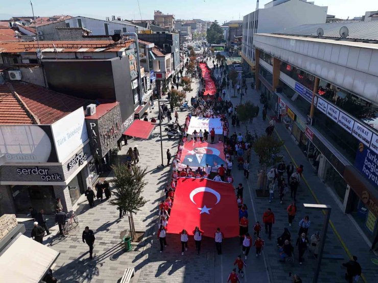 Düzce’de ’Amatör Spor Haftası’ etkinlikleri kortej ile başladı