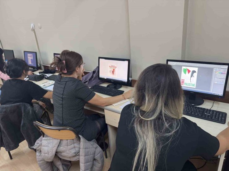 Bornovalı kursiyerlerden Filistin’e destek