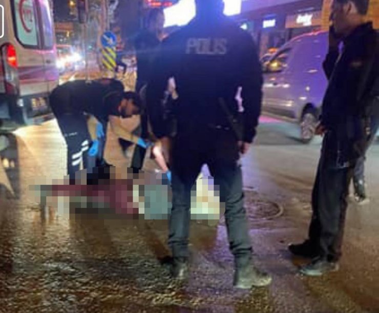 Vidanjörün altında kalan motosiklet sürücüsünün acı sonu