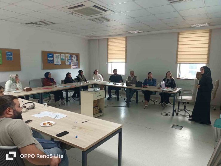 Evlilik öncesi eğitimler sürüyor