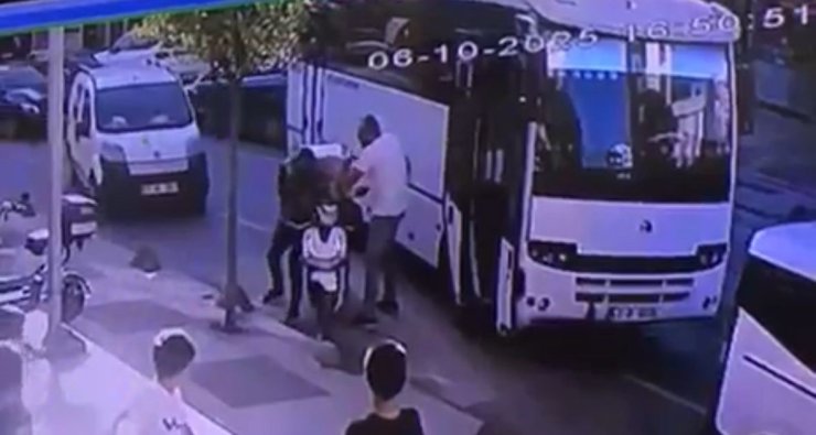 Trafik magandası kuryeye dehşeti yaşattı