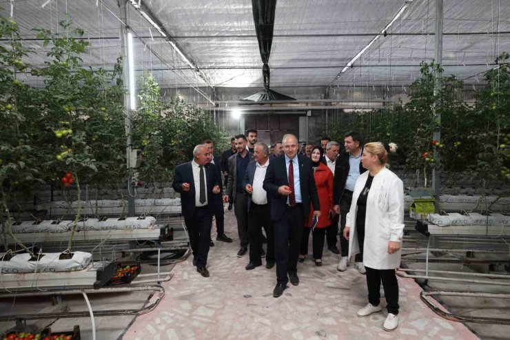 Aziziye’de yatırım turu