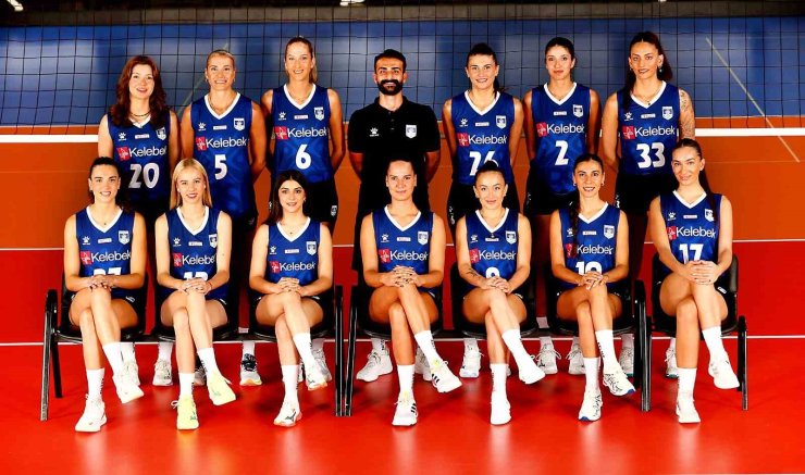 Bahçelievler Belediye Spor Kulübü Kadın Voleybol Takımı sponsorluk anlaşmasını yeniledi