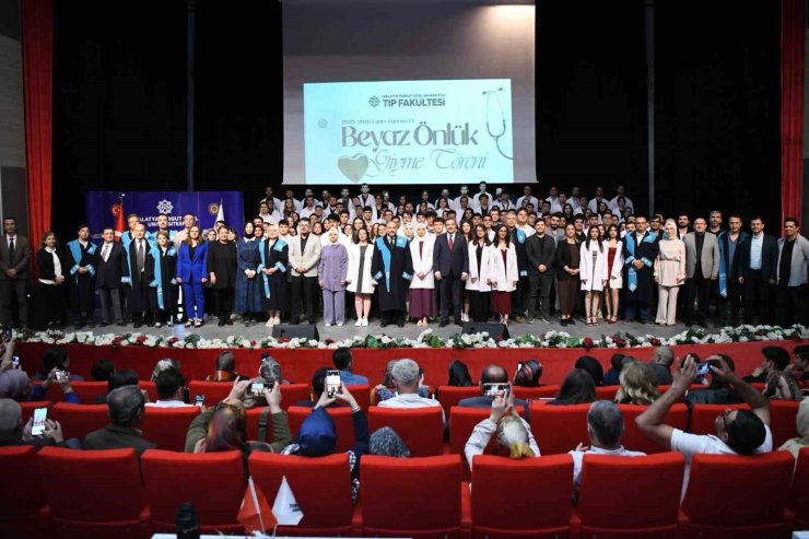 MTÜ Tıp Fakültesi’nde beyaz önlük heyecanı