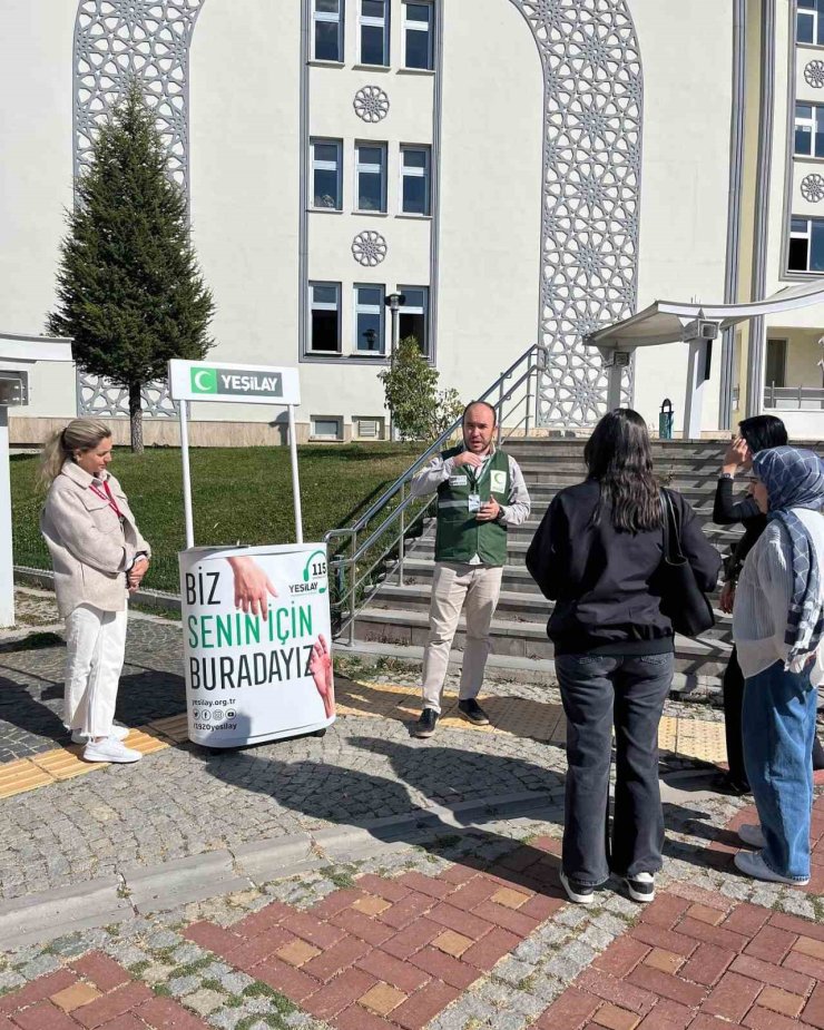 Bayburt’ta üniversite öğrencileri bağımlılıkla mücadele konusunda bilgilendirildi