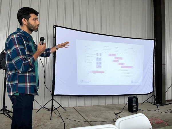 ABD’de, kahverengi kokarca ile mücadeleyi anlattı