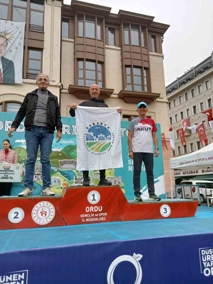 Sakarya Büyükşehir’den 3 branşta büyük başarı