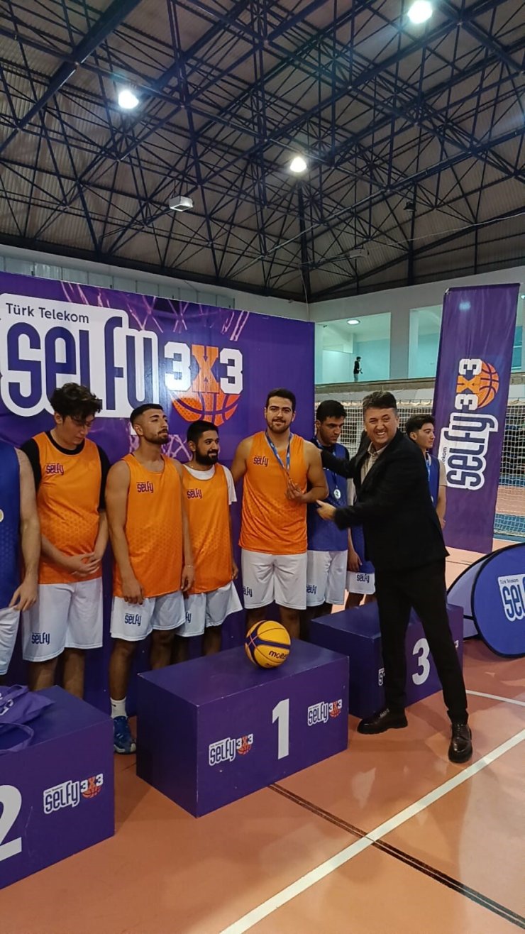 ERÜ’de 3X3 turnuvası sona erdi