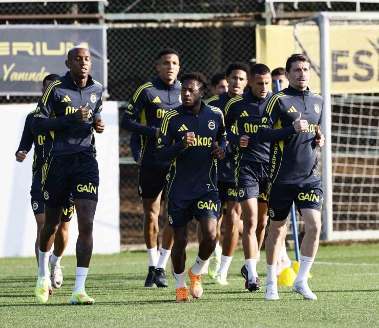 Fenerbahçe, Fatih Karagümrük maçı hazırlıklarını sürdürdü