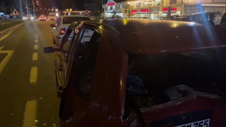 Tavşanlı’da 4 aracın karıştığı zincirleme kaza kamerada