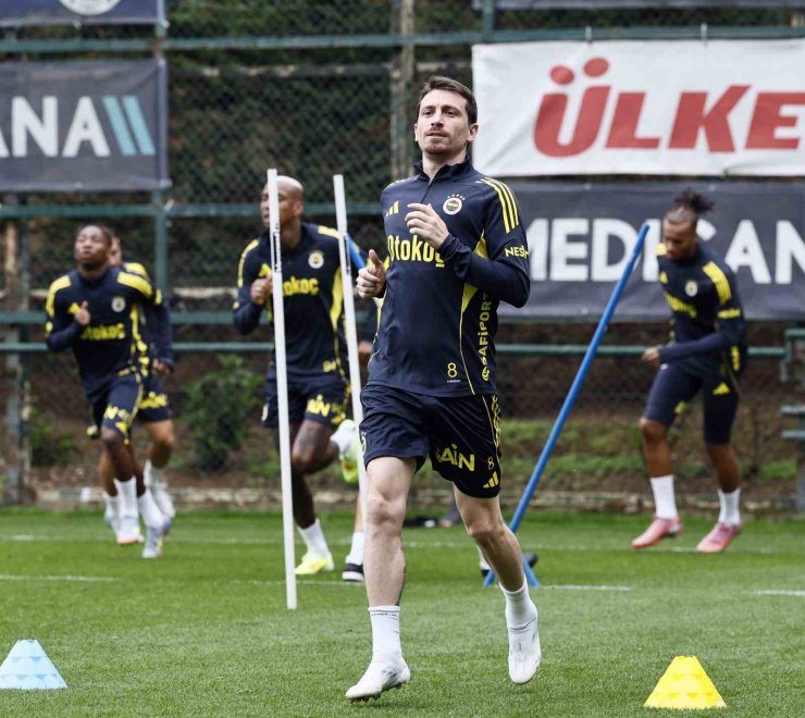 Fenerbahçe, Fatih Karagümrük maçı hazırlıklarını sürdürdü