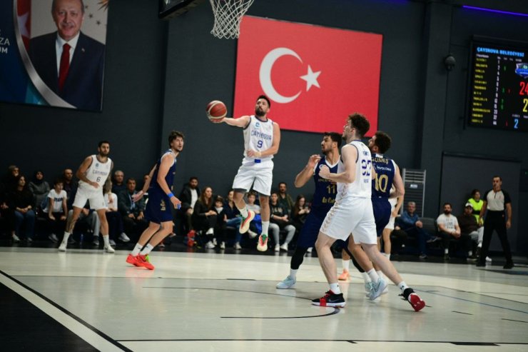 Çayırova Belediyesi’nden Kipaş İstiklal’e geçit yok: 90-86