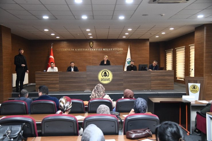 Pursaklar Belediyesi, iş arayanlara derman oluyor