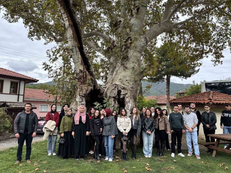 SAÜ öğrencileri tarihin ve doğanın güzellikleriyle buluştu