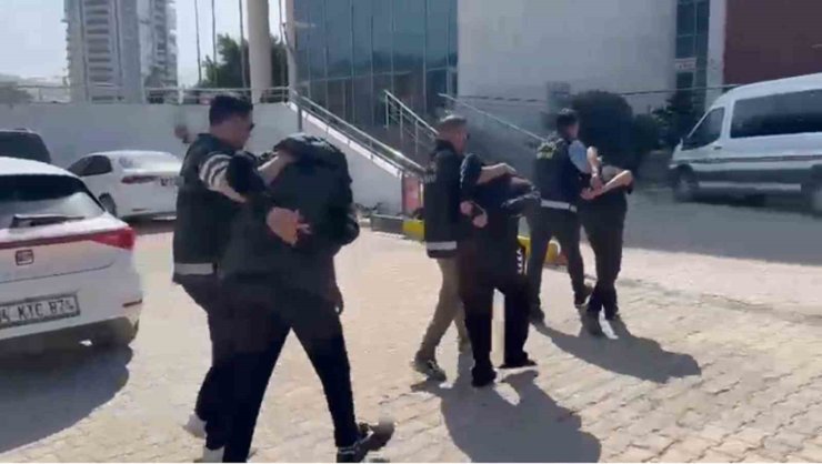 Hatay’da aranan 3 şüpheli fail Adana’da yakalandı