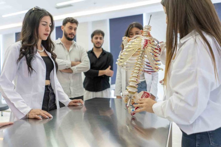 HKÜ, URAP Türkiye sıralamasında vakıf üniversiteleri arasında 17’nci sırada yer aldı