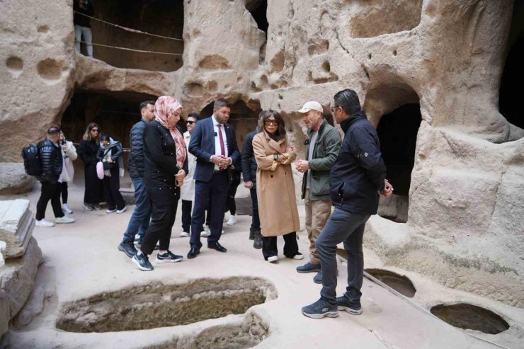Işın Karaca, Niğdelilere unutulmaz bir gece yaşattı