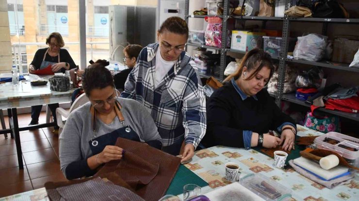 Söke Belediyesi’nin yetişkin kursları yeni döneme başladı