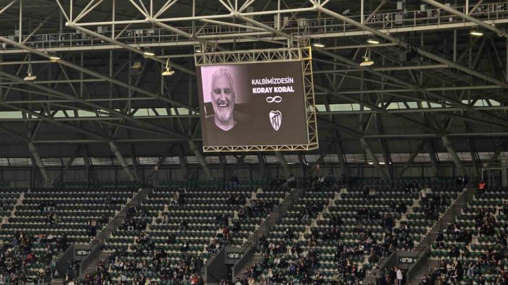 Kocaelispor, Gri Koray’ı unutmadı