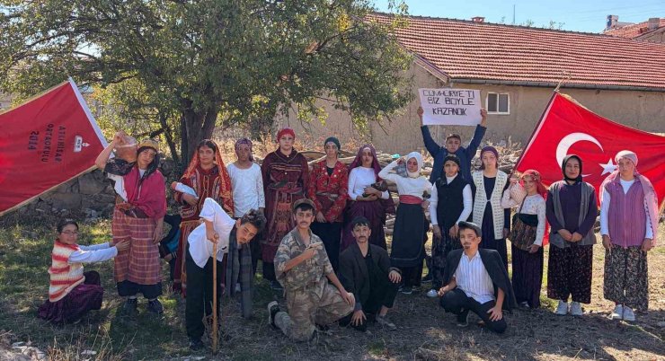 Çocuklardan Cumhuriyet Bayramı’na özel farklı kutlama