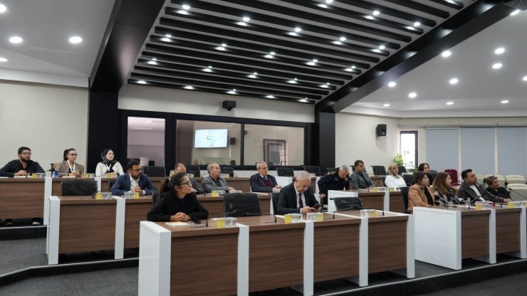 Niğde Belediyesi’nin ’Akıllı Şehir Stratejisi ve Yol Haritası’ eğitimi tamamlandı