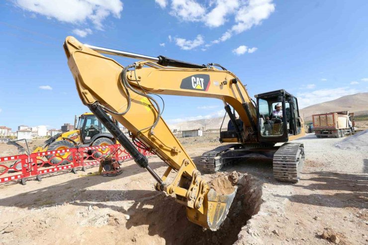 Niğde’de 613 milyon TL’lik altyapı dönüşümü başladı